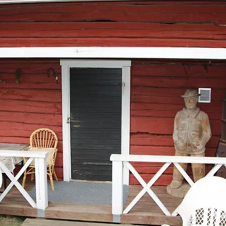 Guest house Kaerppaelaen Rustholli